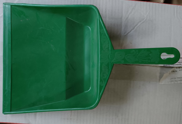 Совок для мусора