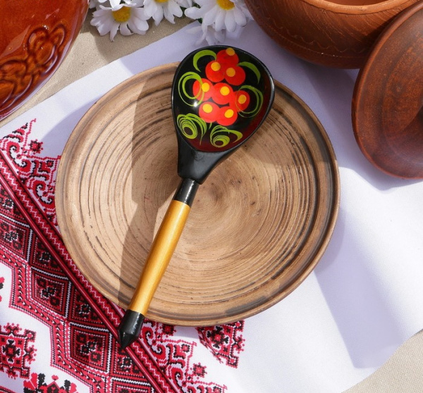 Ложка деревянная «Чернушка», полубаская, хохлома 18 х 6 х 3