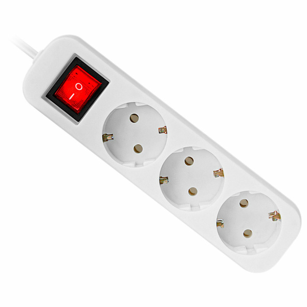 Удлинитель сетевой DEFENDER S318, 3 розетки c заземлением, выключатель, 10А, длина 1,8 м, белый, 