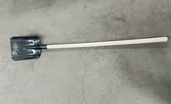 Лопата совковая On рельсовая сталь, 235x345 мм, с  черенком